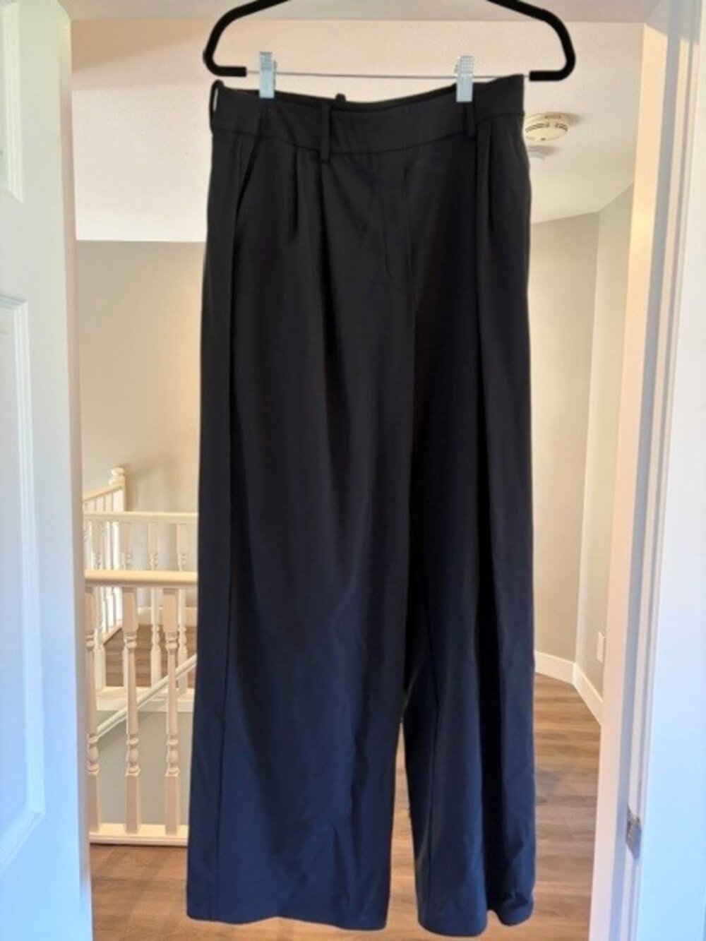 Lululemon Daydrift Pants, Size Large, Black